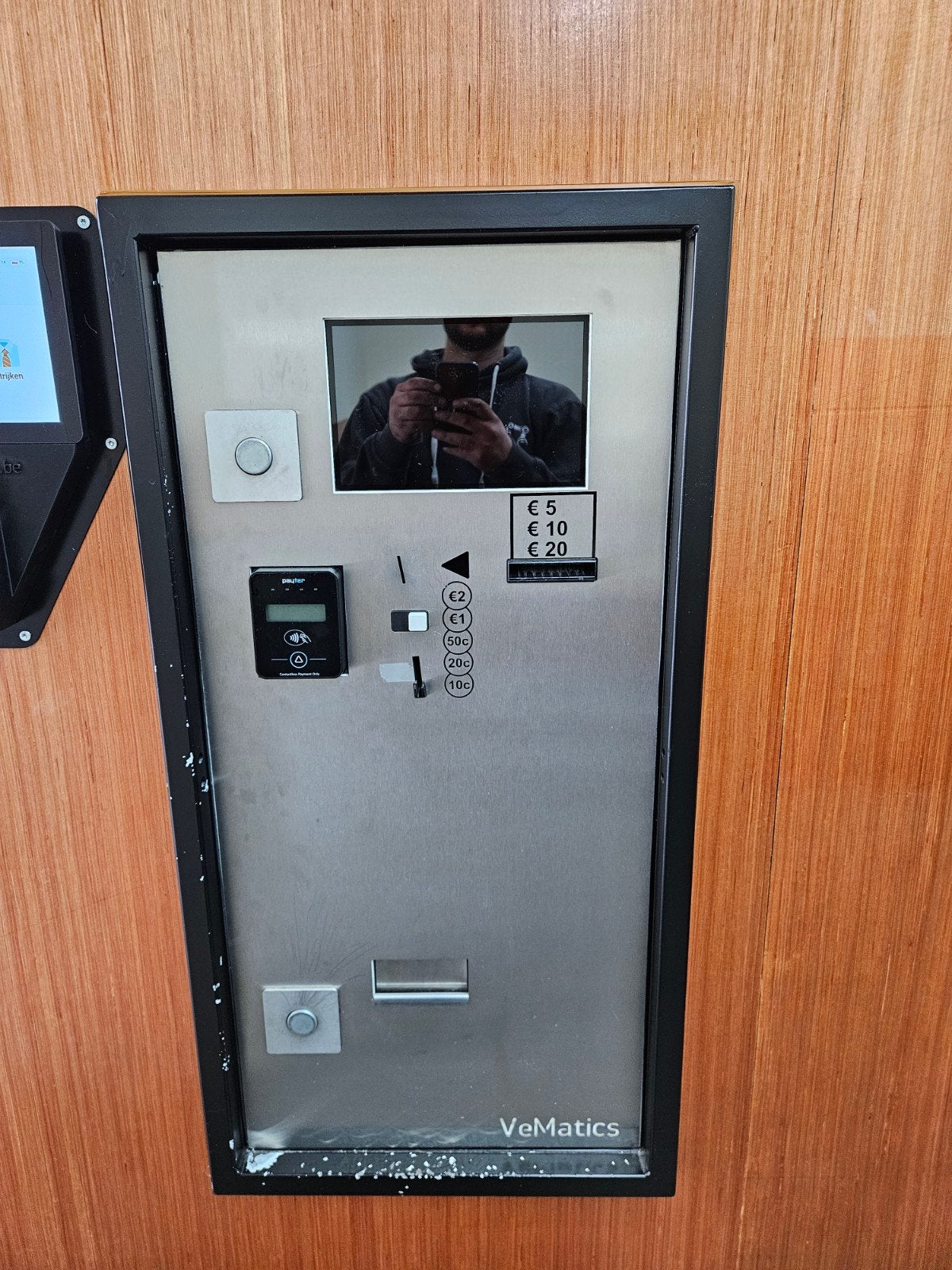 vematics betaalautomaat wassalon, Ophalen, Zo goed als nieuw