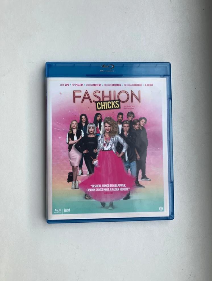 Fashion Chicks (Blu-ray), Cd's en Dvd's, Blu-ray, Ophalen of Verzenden, Zo goed als nieuw, Kinderen en Jeugd