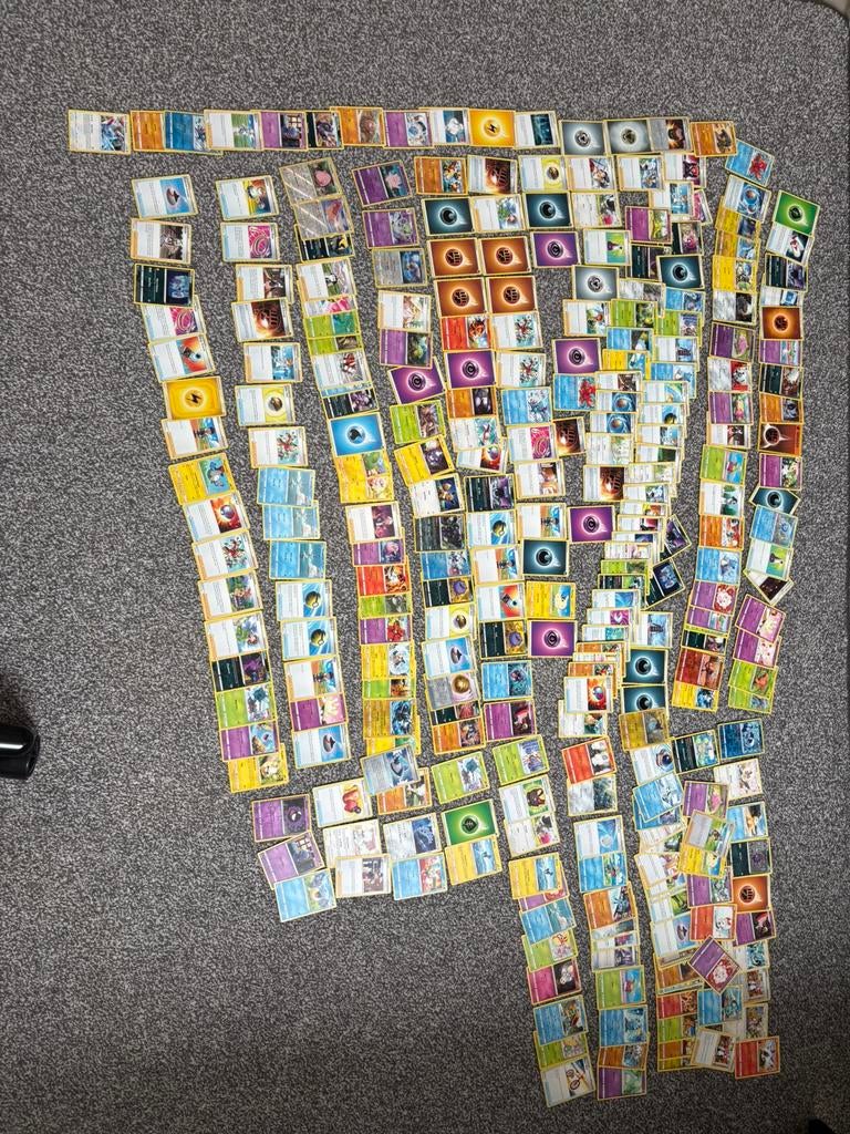 1000+ Pokémon kaarten bulk (2021–2022) – goede staat, Ophalen of Verzenden, Zo goed als nieuw, Meerdere kaarten