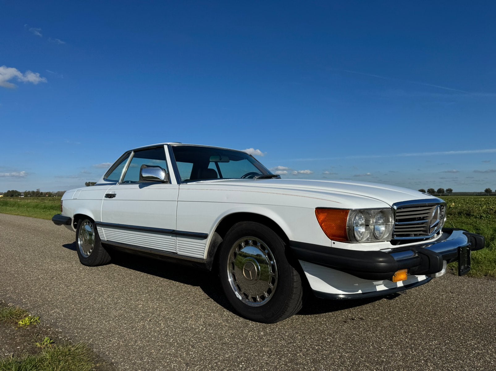 Mercedes-Benz 560 SL Wit 1988 5.6 liter V8 Nette staat!, Automaat, Achterwielaandrijving, 5600 cc, Beige