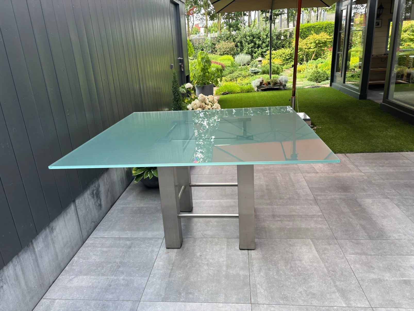 Tafel, Huis en Inrichting, Tafels | Eettafels, Ophalen, Zo goed als nieuw, Vierkant, Modern