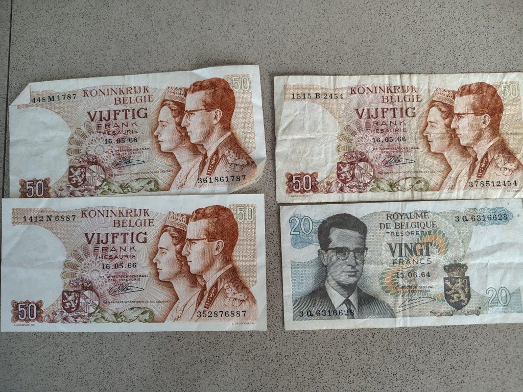 Billet de 20 et 50 francs belges, Enlèvement, Billets en vrac