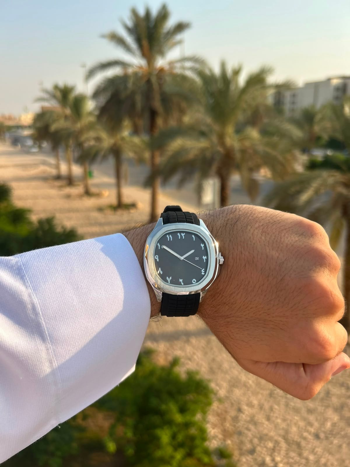 Montre Sport-Chic Cadran Oriental (Arabic time), Enlèvement ou Envoi, Comme neuf, Acier, Acier