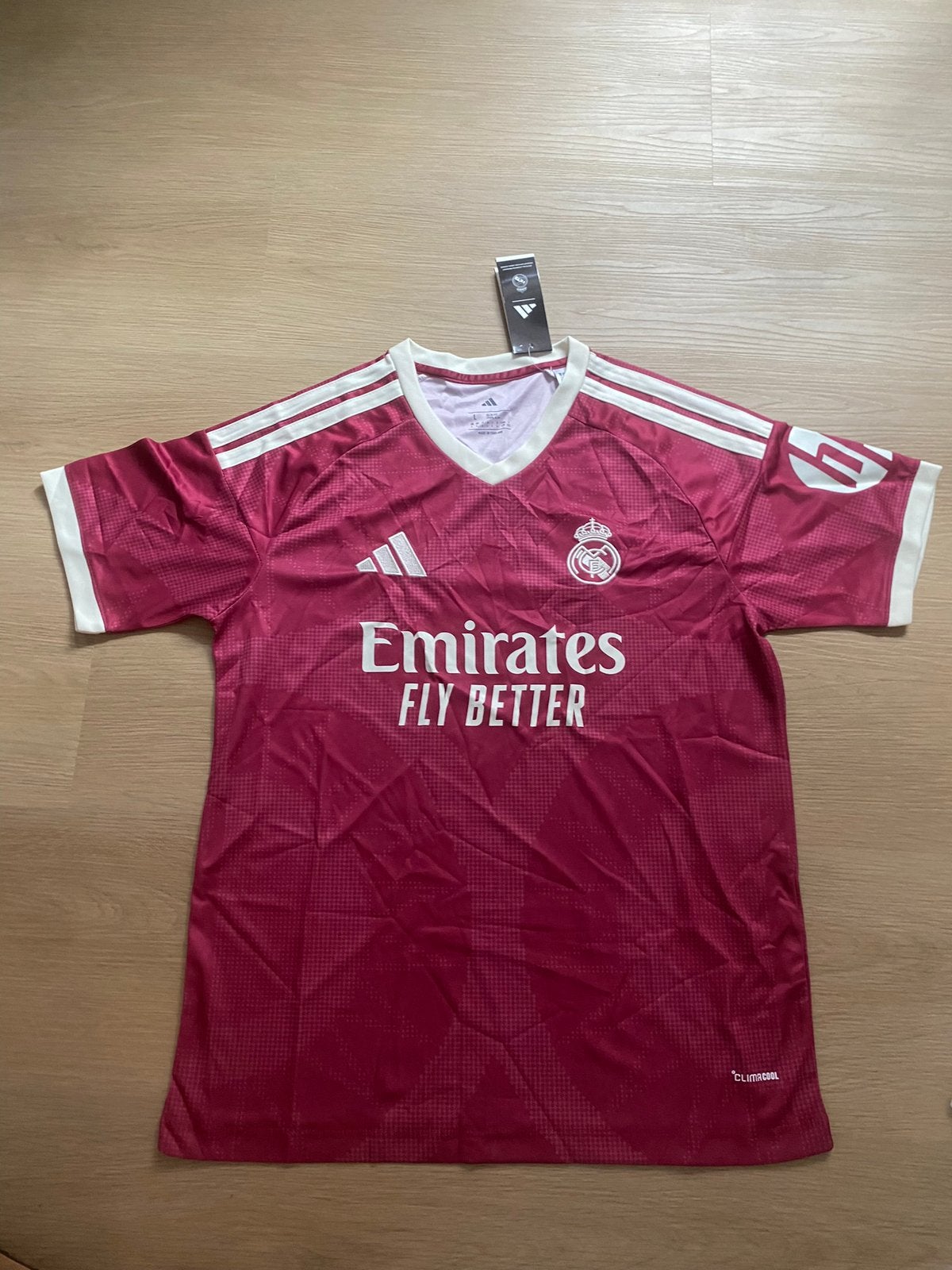 Maillot de football du Real Madrid, Taille L, Enlèvement ou Envoi, Neuf, Maillot
