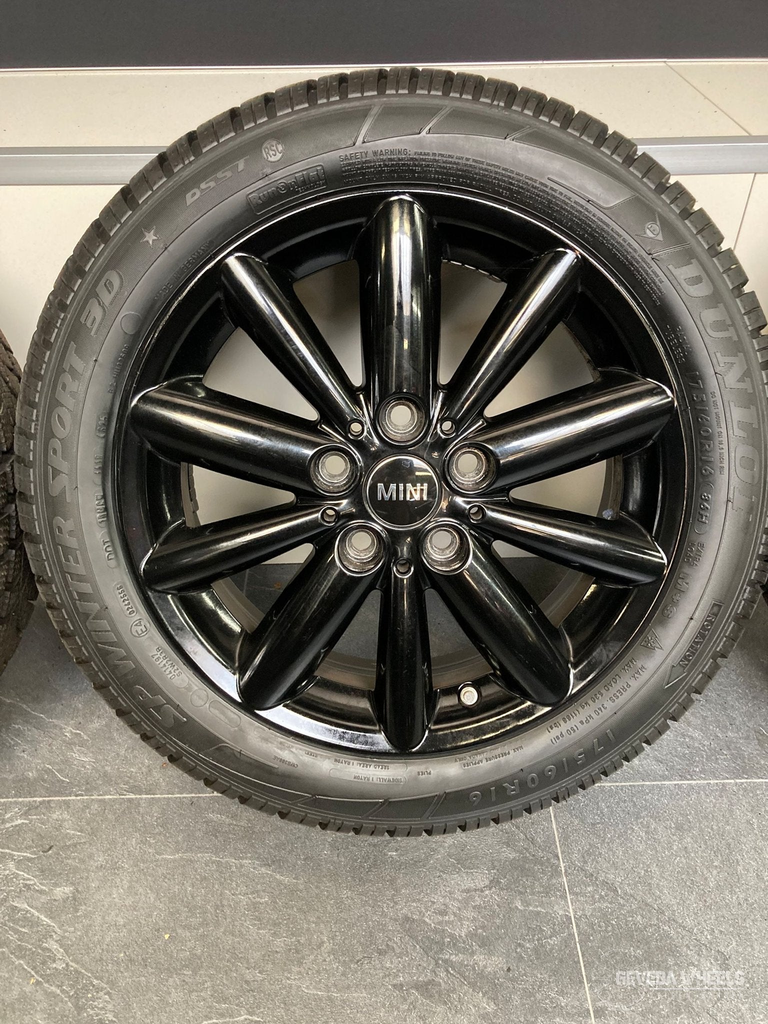 16” originele Mini Cooper One Cabrio S velgen + winterbanden, Auto-onderdelen, Gebruikt, 175 mm, -, Banden en Velgen