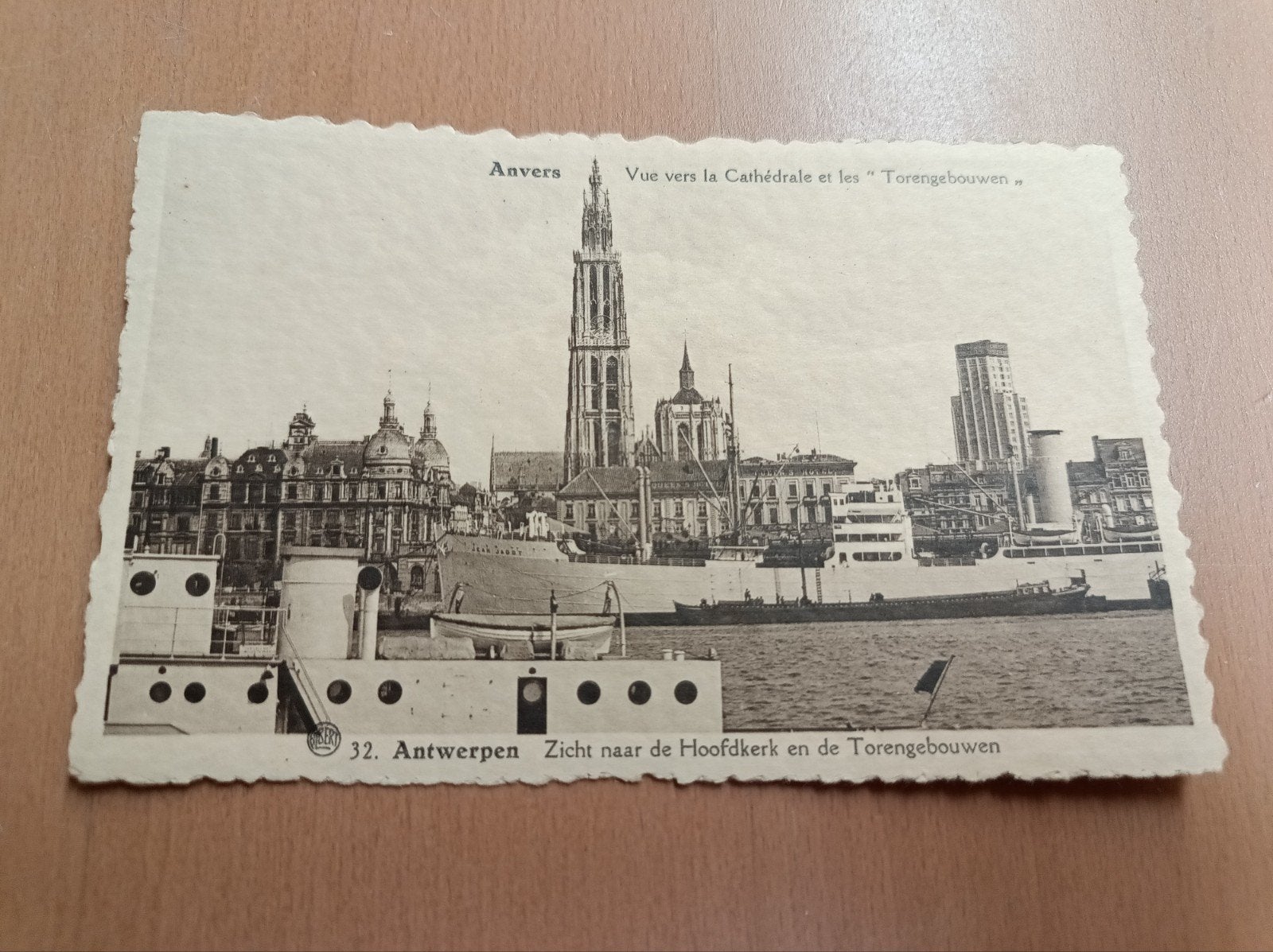 Antwerpen zicht op kathedraal en boerentoren, Ophalen of Verzenden, Antwerpen