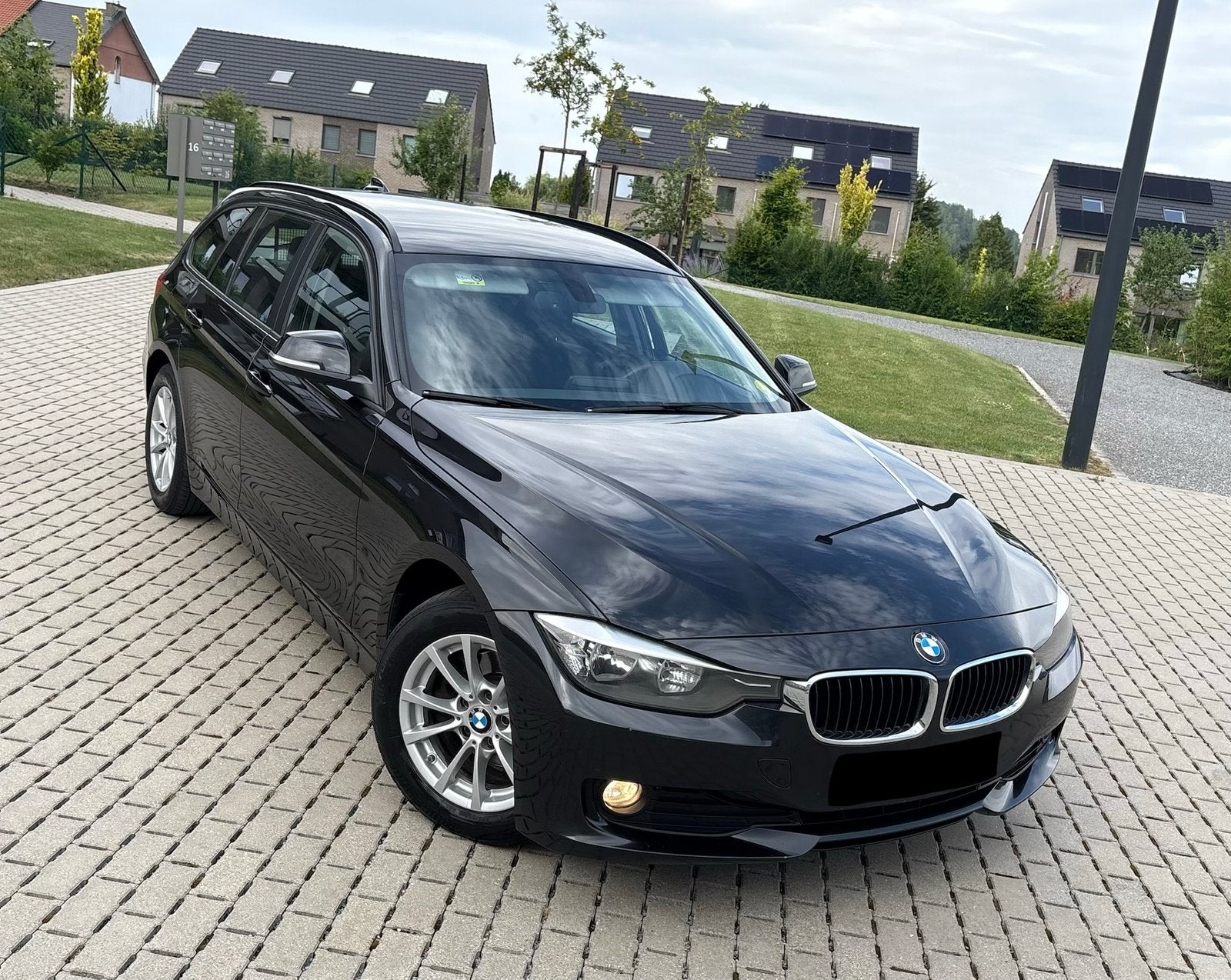 BMW 316D f31 // prête à immatriculer // EURO-6 // 2015 //, Auto's, BMW, Achterwielaandrijving, 1995 cc, 4 cilinders, Zwart