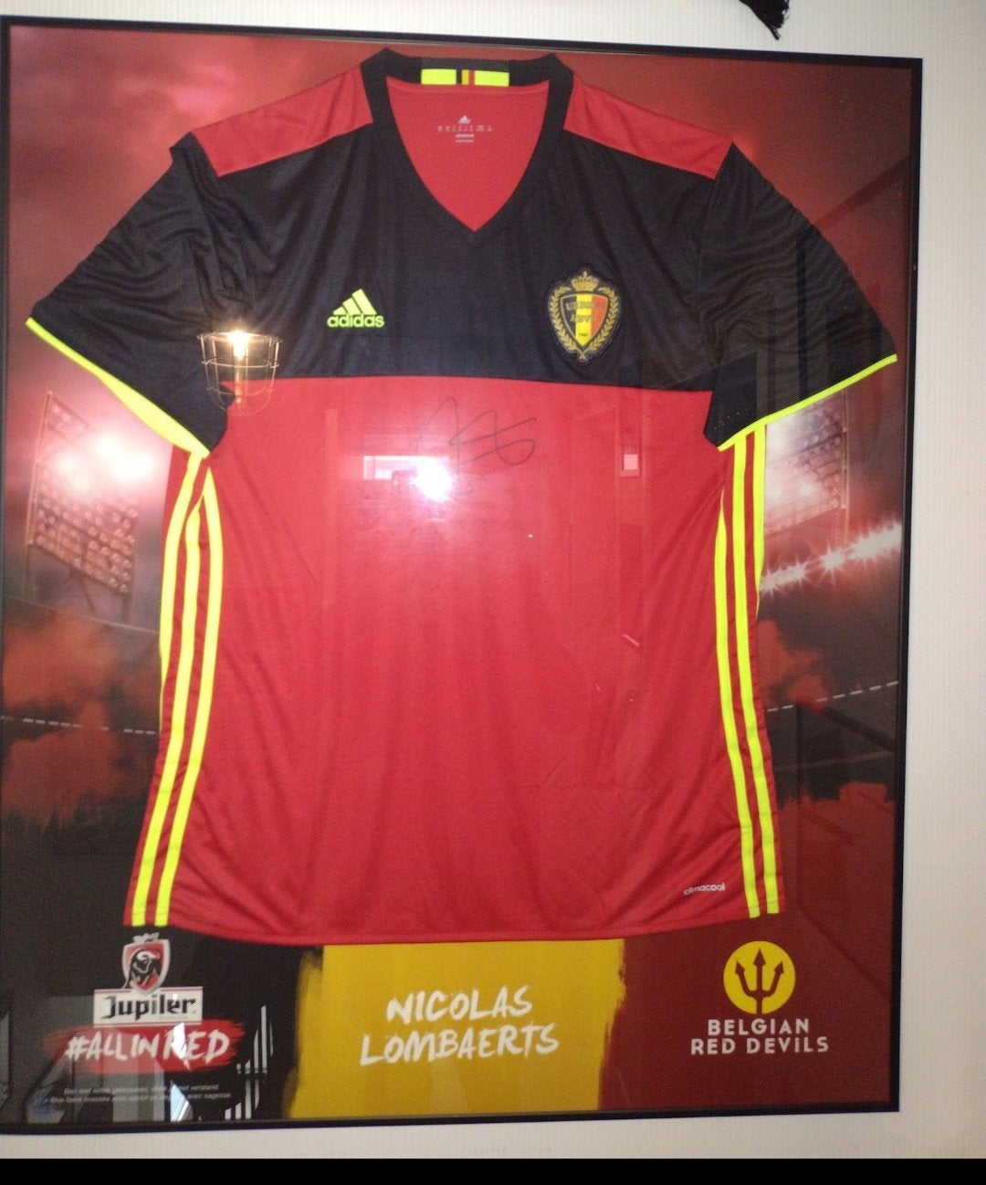 rode duivels kaders zeldzaam ., Verzamelen, Sportartikelen en Voetbal, Ophalen, Zo goed als nieuw, Shirt