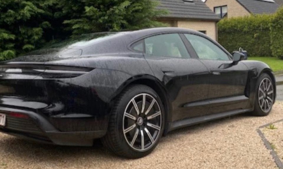 Porsche Taycan slechts 7000km, Autos, Achat, Noir, 5 portes, Berline