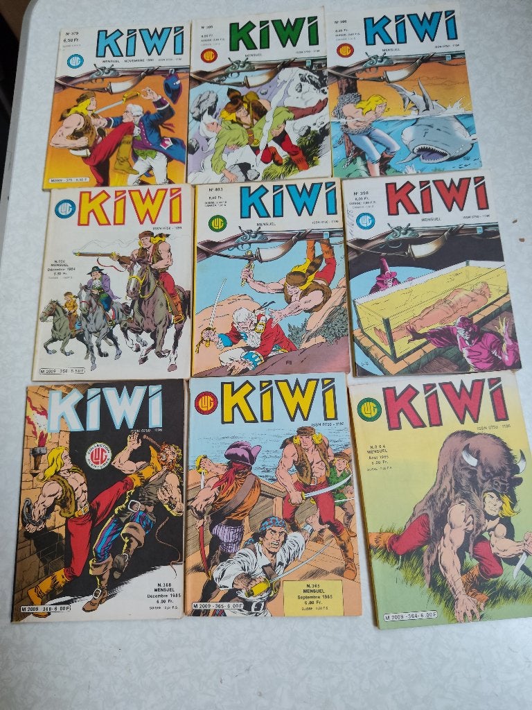 Set van 9 stuks kiwi klein formaat, Ophalen of Verzenden, Gelezen