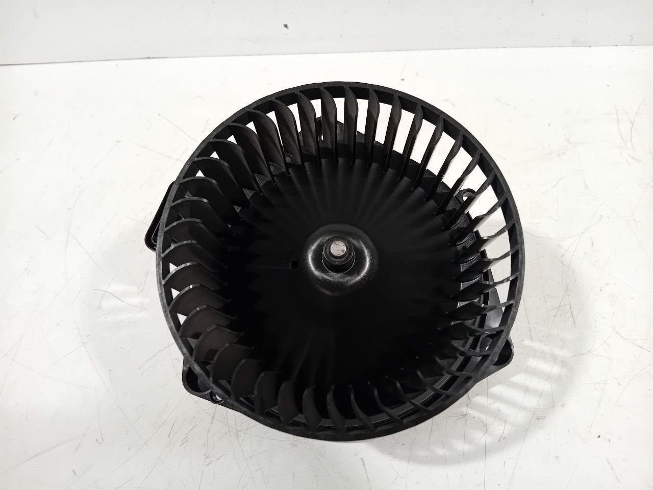 Kachel ventilator motor BMW iX, BMW, Onderdelen@venauto.nl, Van der Ven Autorecycling B.V., Ettenseweg 76, 4706 PB Roosendaal, The Netherlands