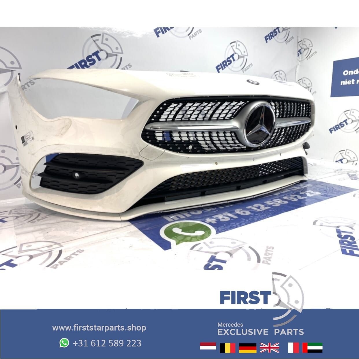 W118 C118 CLA AMG VOORBUMPER WIT + DIAMOND GRIL 2018-2023 or, Gebruikt, -, Voor, Ophalen of Verzenden