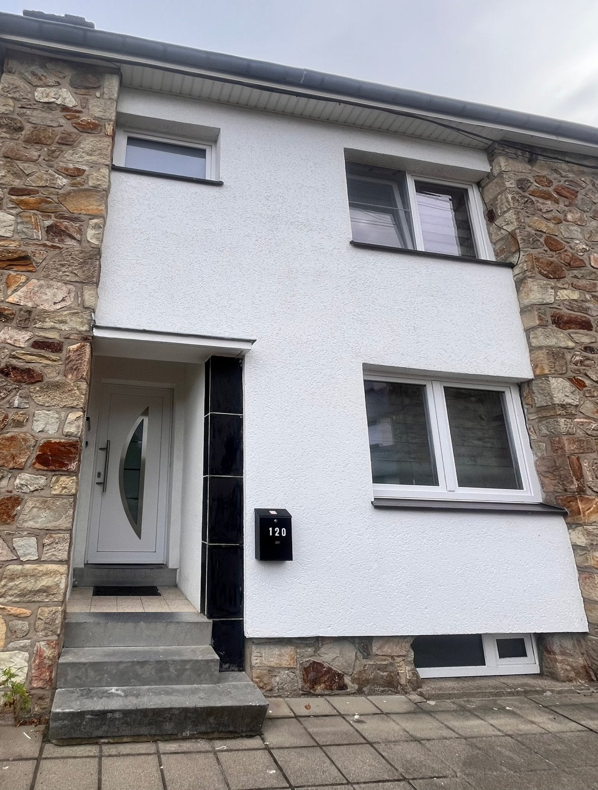 Maison unifamiliale avec jardin à vendre, D, Luik (stad), Tot 200 m², 3 kamers