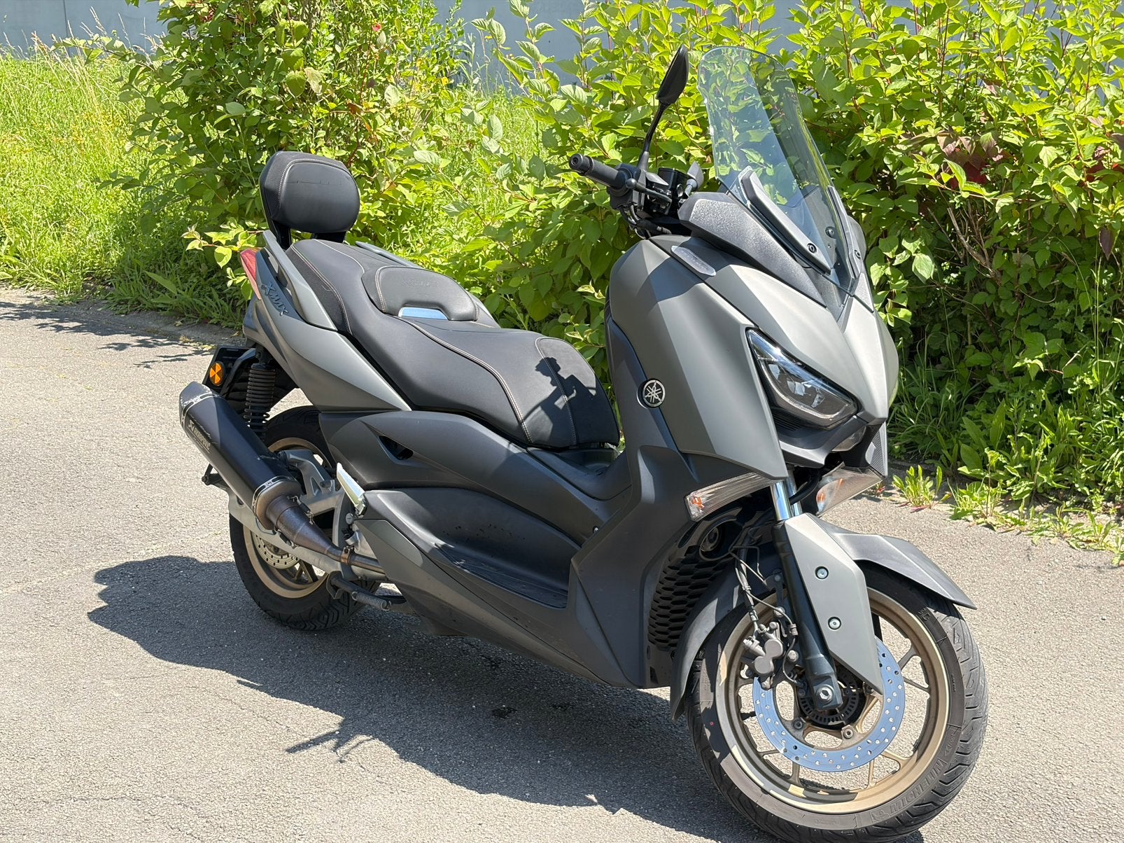 Yamaha xmax 125cc akrapovic 2020, Motos, Particulier, Scooter