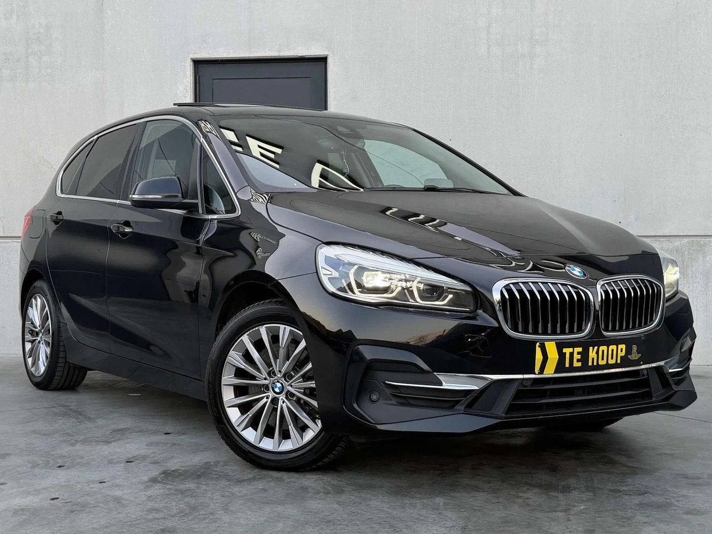 BMW 2 Serie 225 CarPlay * Panoramadak * Head-Up * Harman Kar, Cuir, Euro 6, 1650 kg, 5 portes
