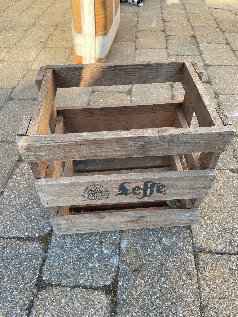 Leffe krat, Ophalen, Krat