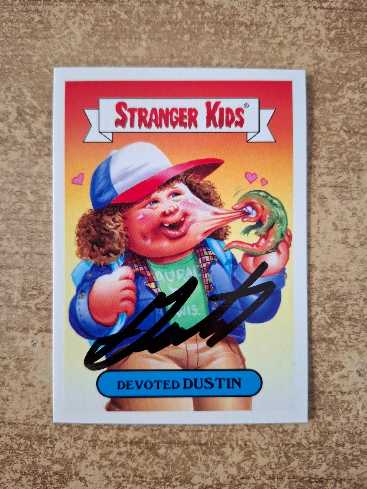 GPK Stranger Kids + handtekening Dustin (Gaten Matarazzo), Verzenden, Nieuw, Stickers en Plaatjes