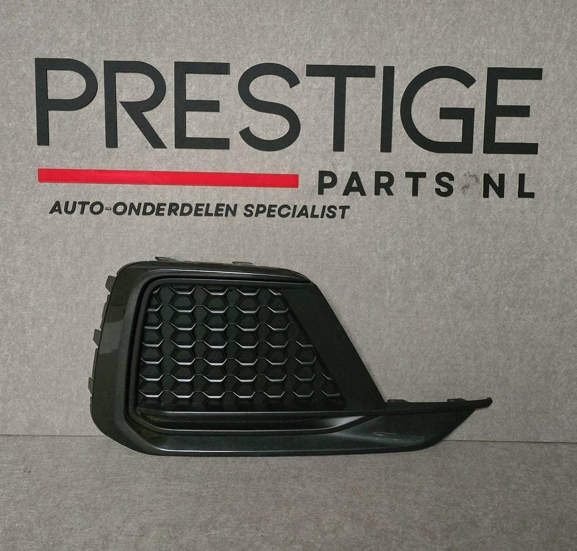Bumper Rooster Audi A1 82A Sport Rechts 2018-2025 82A807682E, -, Origine de la pièce connue, Utilisé, -