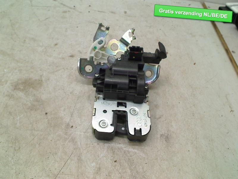 ACHTERKLEPSLOT Audi A3 Sportback (8VA / 8VF) (8R0827505A), Gebruikt, Achterklep, Dhr. R. de Gouw, Audi