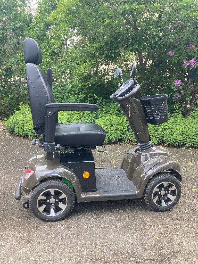 Scootmobiel Carpo 4 LTD Vermeiren, Ophalen, Zo goed als nieuw, Vermeiren, 16 km/u of meer