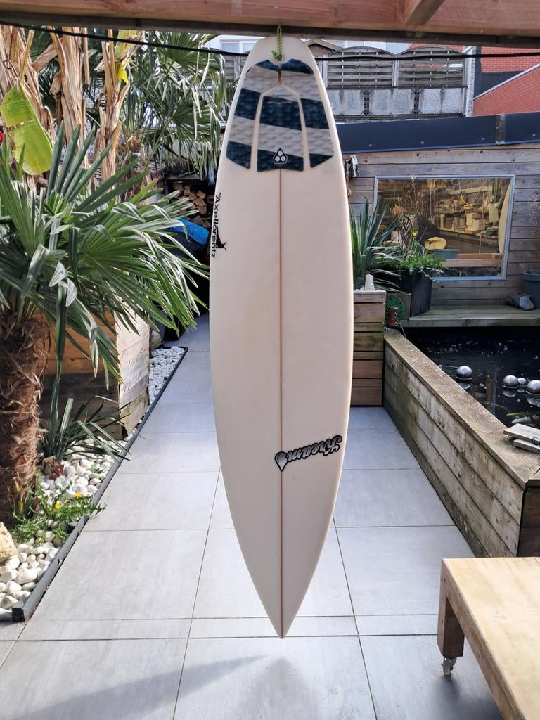 Kream x axel lorentz 6'4" 18 3/4" 2 1/2" met 30,5L, Watersport en Boten, Golfsurfen, Ophalen, Gebruikt, Shortboard