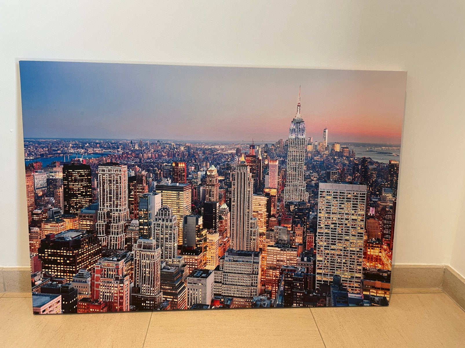 Toile New York, Enlèvement