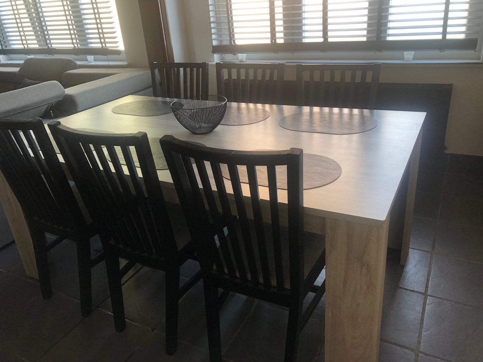 Eet tafel met 6 ikea stoelen, Ophalen, Zo goed als nieuw