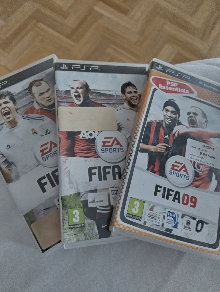 PSP FIFA , 3st voor 10€, Ophalen of Verzenden, Zo goed als nieuw, Sport