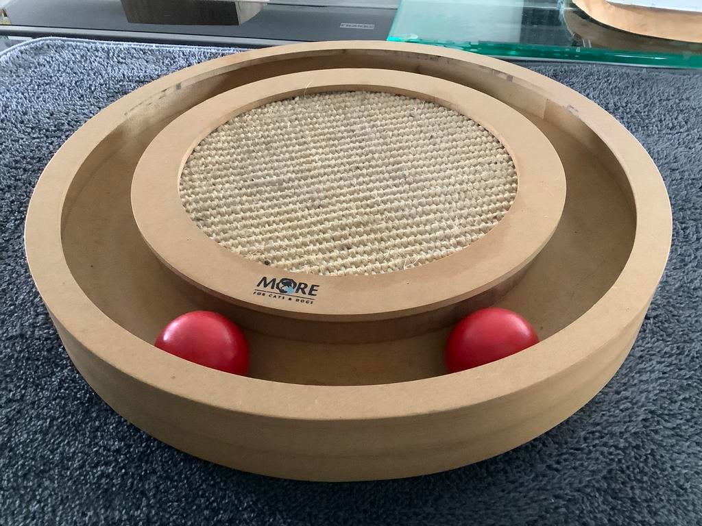 Jouet en bois robuste pour chat avec tapis à gratter - 36 cm, Enlèvement, Comme neuf