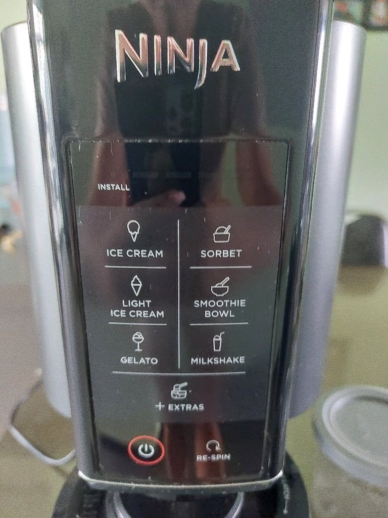 Ninja ice cream maker, Elektronische apparatuur, IJsmachines, Ophalen, Zo goed als nieuw, Zelfvriezend