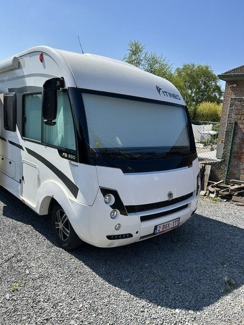Mobilhome Itineo, Caravanes & Camping, ESP - Contrôle de stabilité, 6 à 7 mètres, Toilette à cassette, Fiat