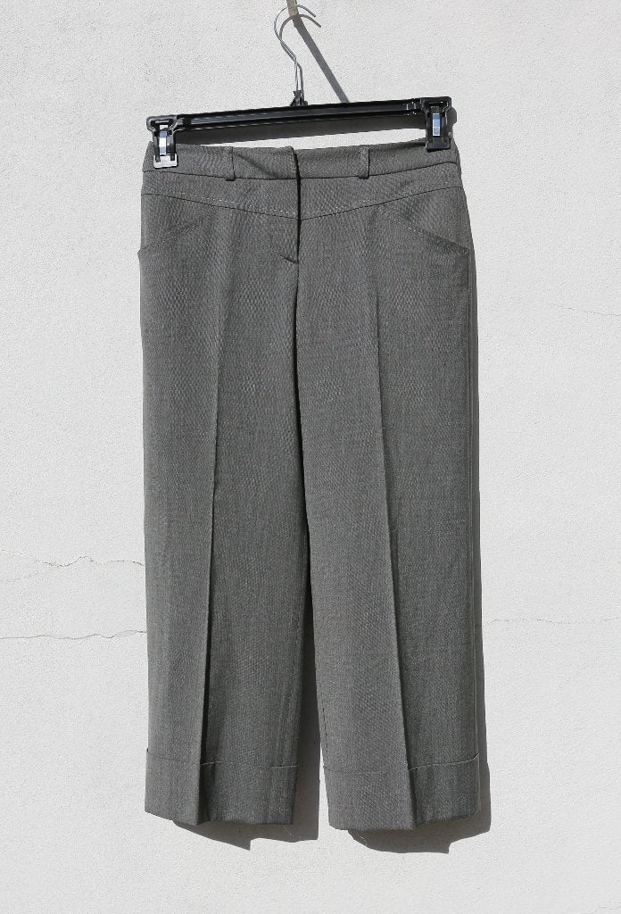 Grijze korte broek van Manoukian - Maat 36, Kleding | Dames, Alain Manoukian, Ophalen of Verzenden, Zo goed als nieuw, Maat 36 (S)