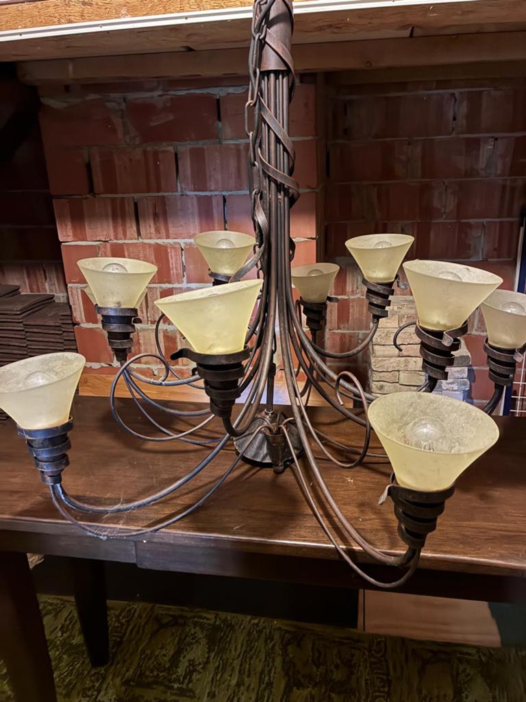 Grote rustieke luster in smeedijzer met 10 lichtpunten, Ophalen, Zo goed als nieuw