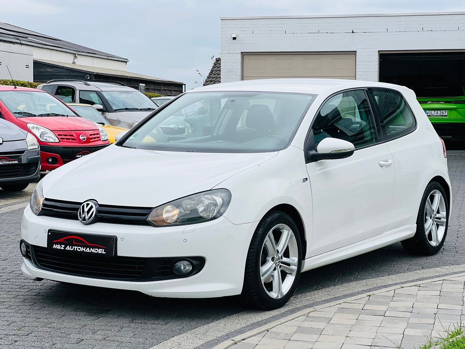 VW GOLF 6 1.4 TSI !! * R LINE ** R DESIGN ! EURO 5 * BENZINE, 90 kW, Euro 5, Wit, Handgeschakeld