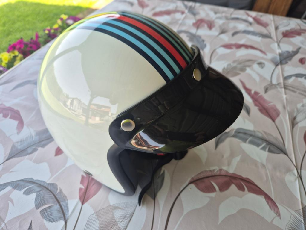 Motor of brommer helm medium redbike, Fietsen en Brommers, Ophalen, Medium
