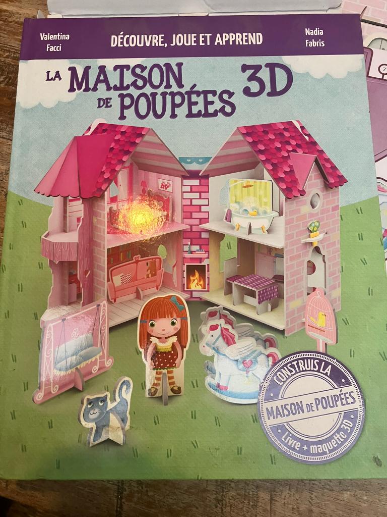 La Maison de Poupées 3D, Kinderen en Baby's, Ophalen of Verzenden, Zo goed als nieuw, Poppenhuis