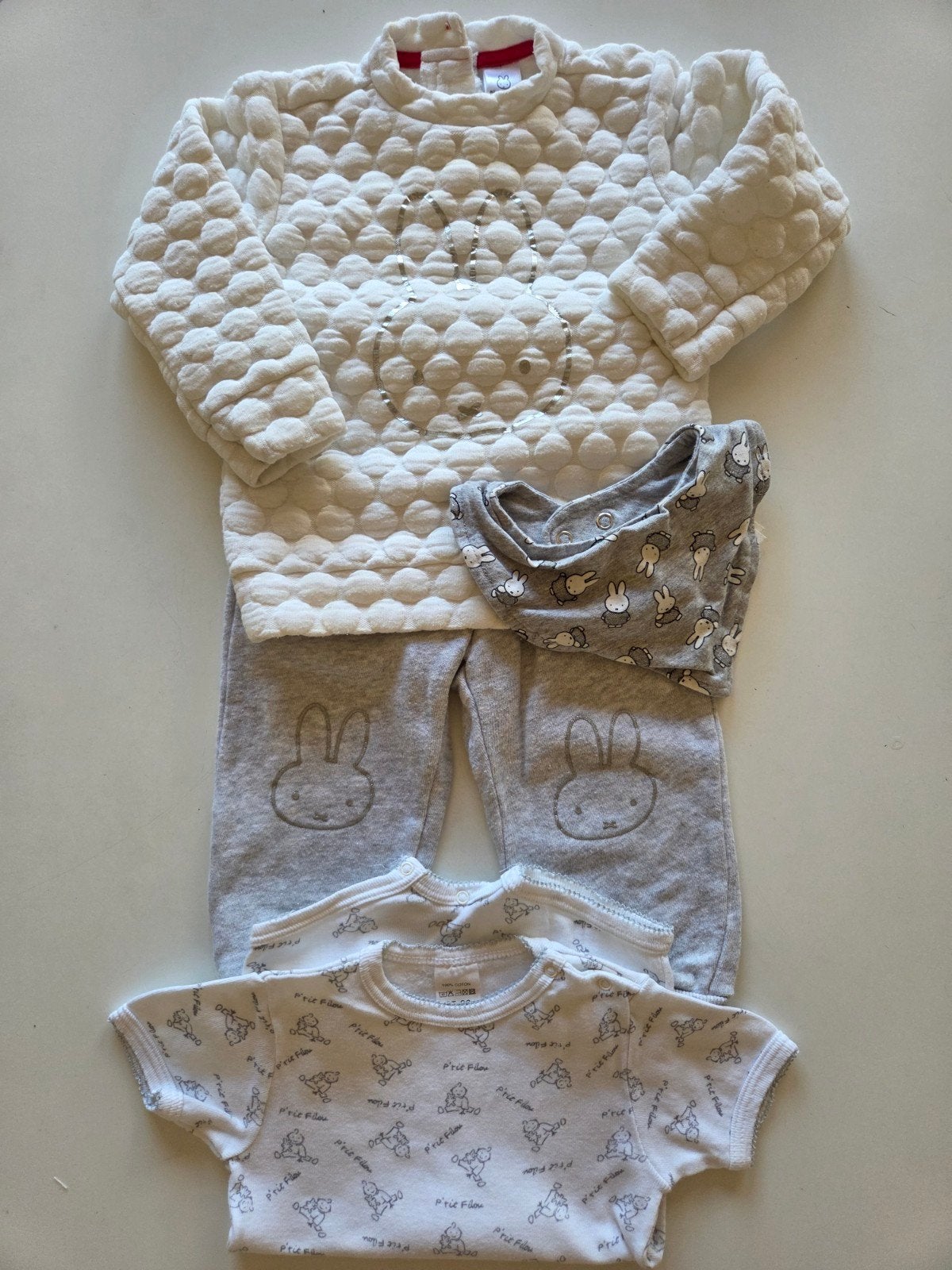 Jogging meisje Nijntje 1j + romper, Kinderen en Baby's, Ophalen of Verzenden, Gebruikt, Meisje