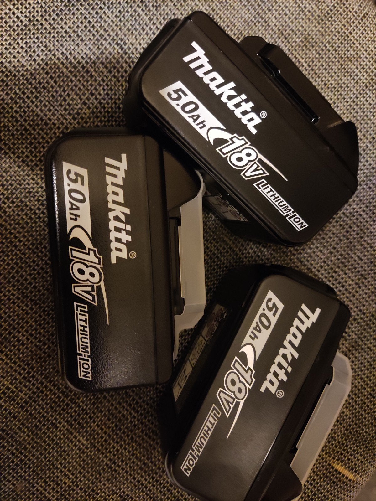 3 x Makita batterijen 18V 5Ah. Nieuw en origineel, Enlèvement