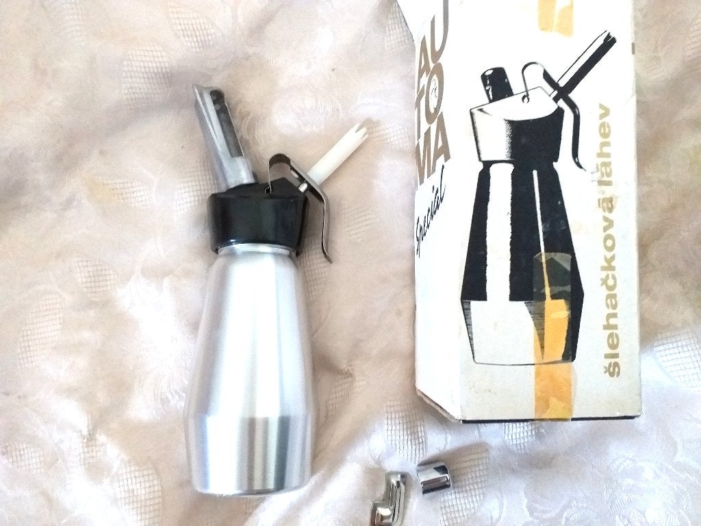 Siphon  0.5L + 10 Cartouches de gaz N20, Enlèvement ou Envoi, Neuf