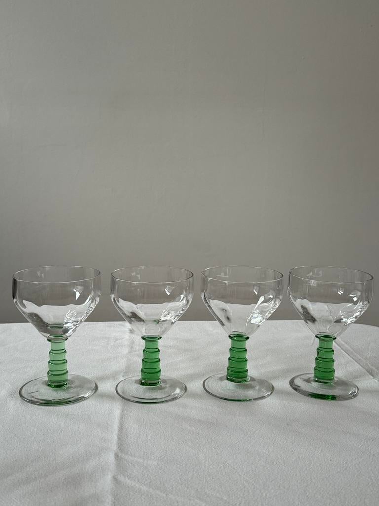 Belgian Art deco uranium green Champagne glasses "Doyen", Enlèvement, Comme neuf