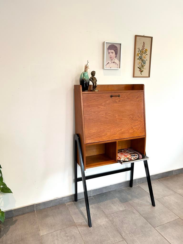 Vintage kast, Ophalen, Gebruikt