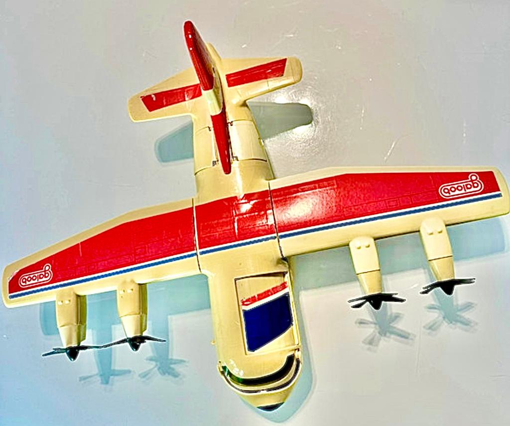 Vintage Micro Machines C-7 Air Cargo Plane by Galoob in 1988, Ophalen of Verzenden, Gebruikt, Vliegtuig