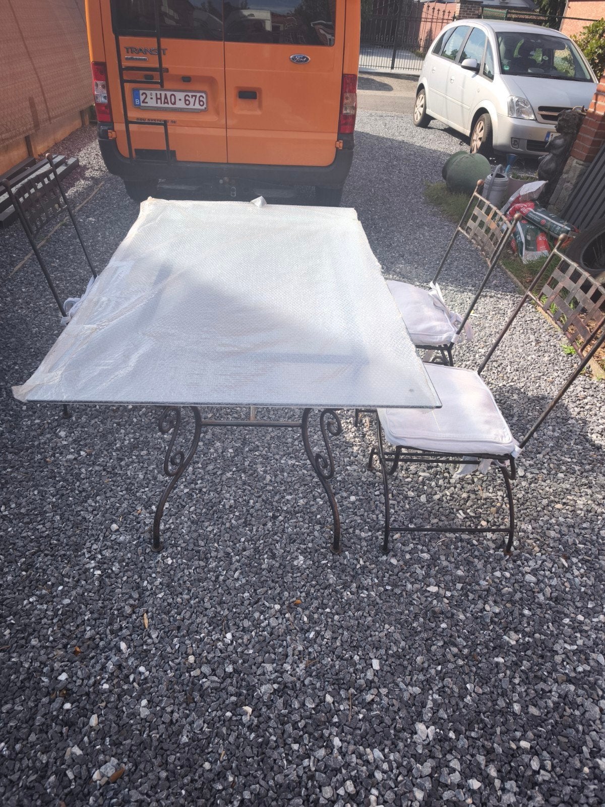 gietijzeren tafel met glas + 3 stoelen, Tuin en Terras, Ophalen