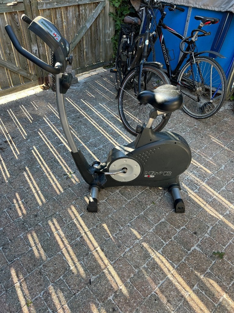 Hometrainer Kettler, zelden gebruikt, bijna nieuw, Sport en Fitness, Ophalen, Aluminium, Zo goed als nieuw, Benen