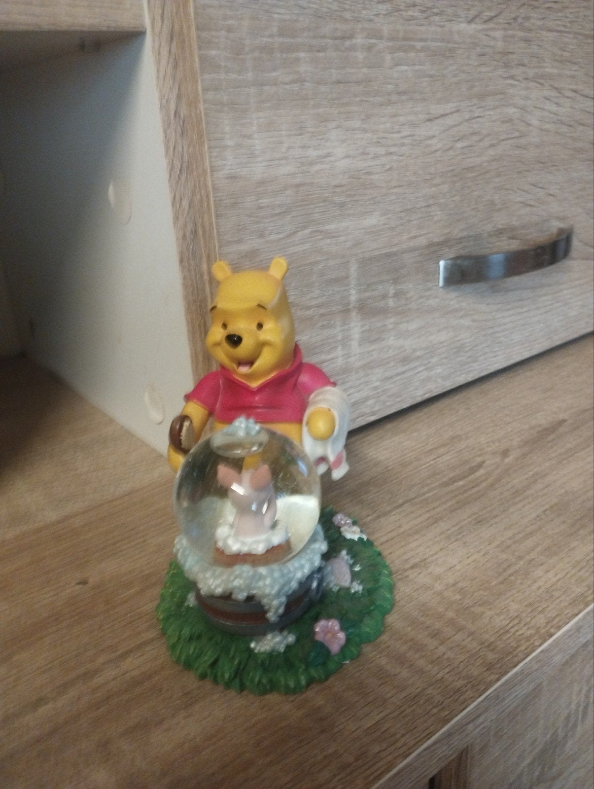 Snow globe Disney, Verzamelen, Ophalen, Winnie de Poeh of vrienden, Nieuw, Beeldje of Figuurtje