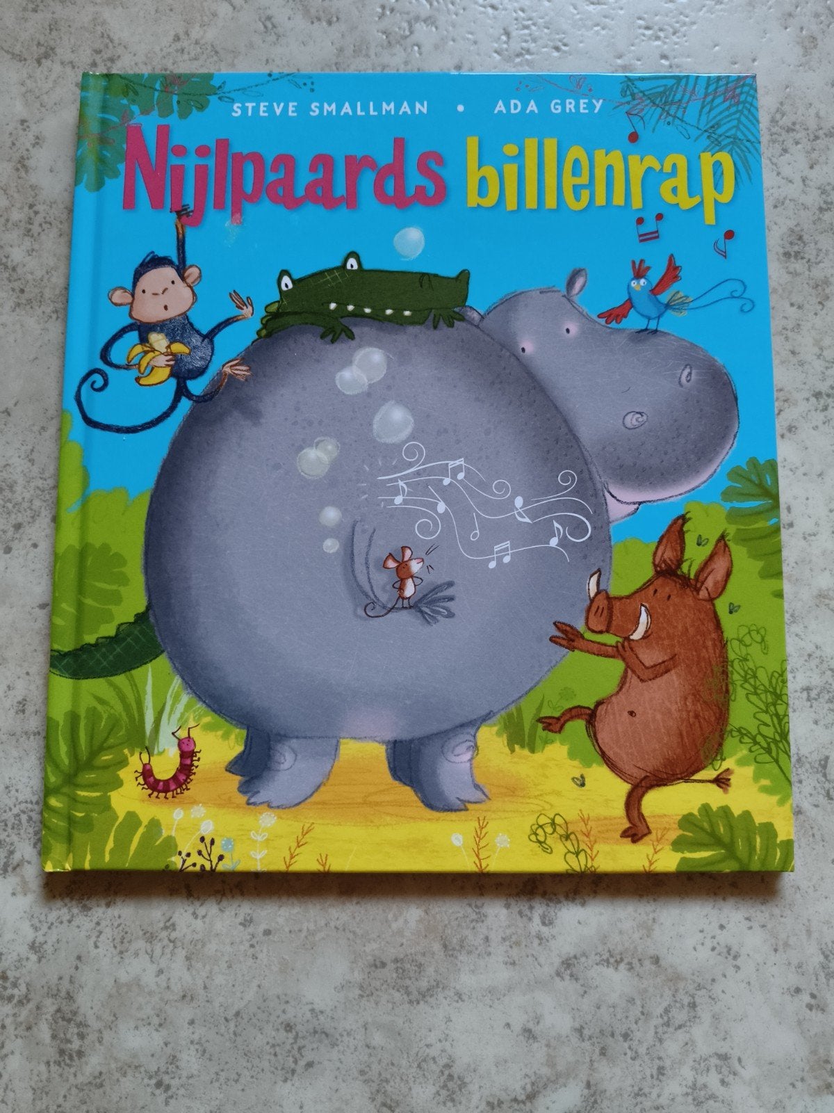 kleuterboek nijlpaard billenrap, Enlèvement
