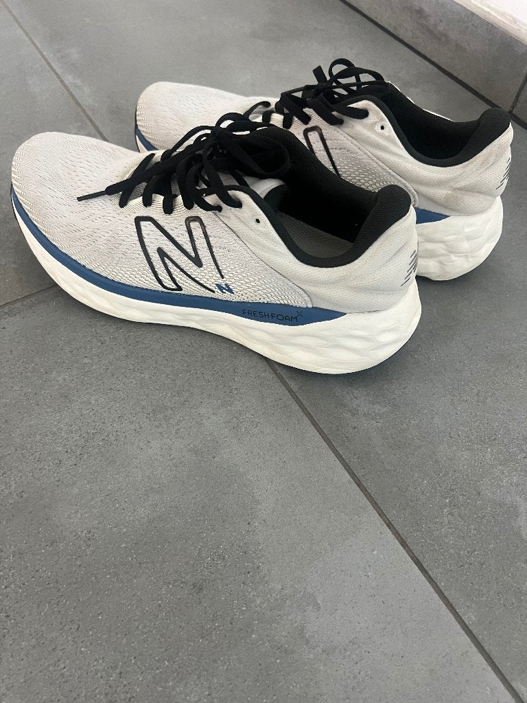 Chaussures New Balance running Porté 2 fois, Sport en Fitness, Basketbal, Ophalen, Zo goed als nieuw, Schoenen