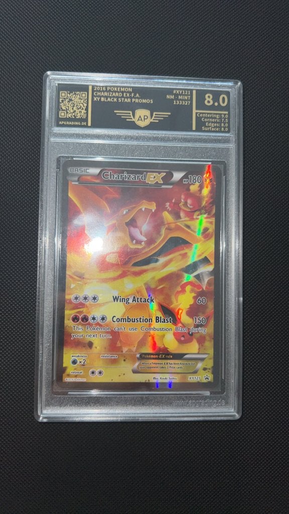 Charizard EX #xy121 Pokemon Promo Graded, Ophalen, Zo goed als nieuw, Losse kaart