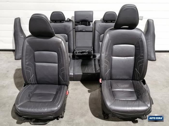 Kit revêtement (complet) d'un Volvo V70, -, 3 mois de garantie, -, -