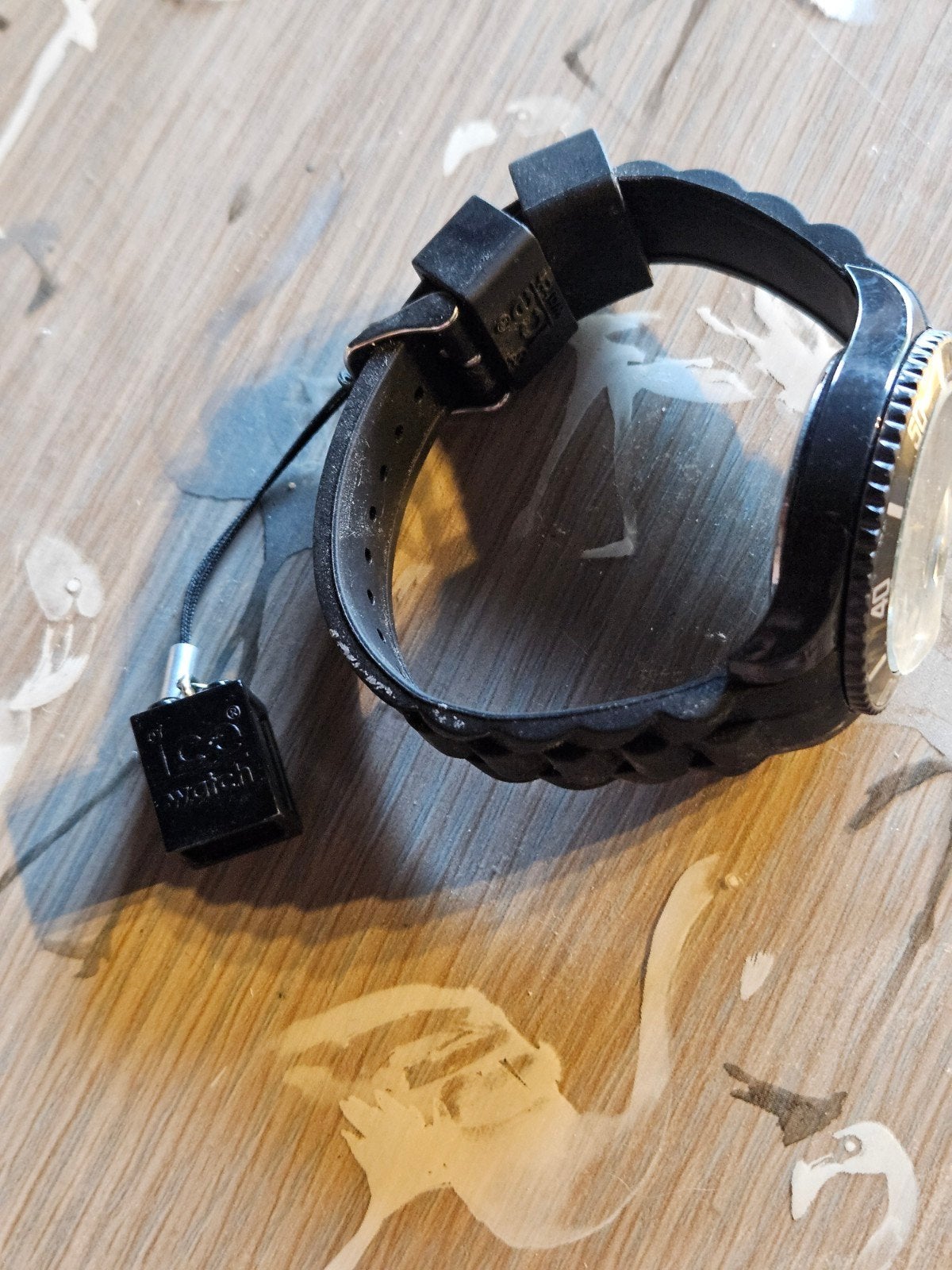 Ice watch noire, Enlèvement, Neuf, Montre-bracelet
